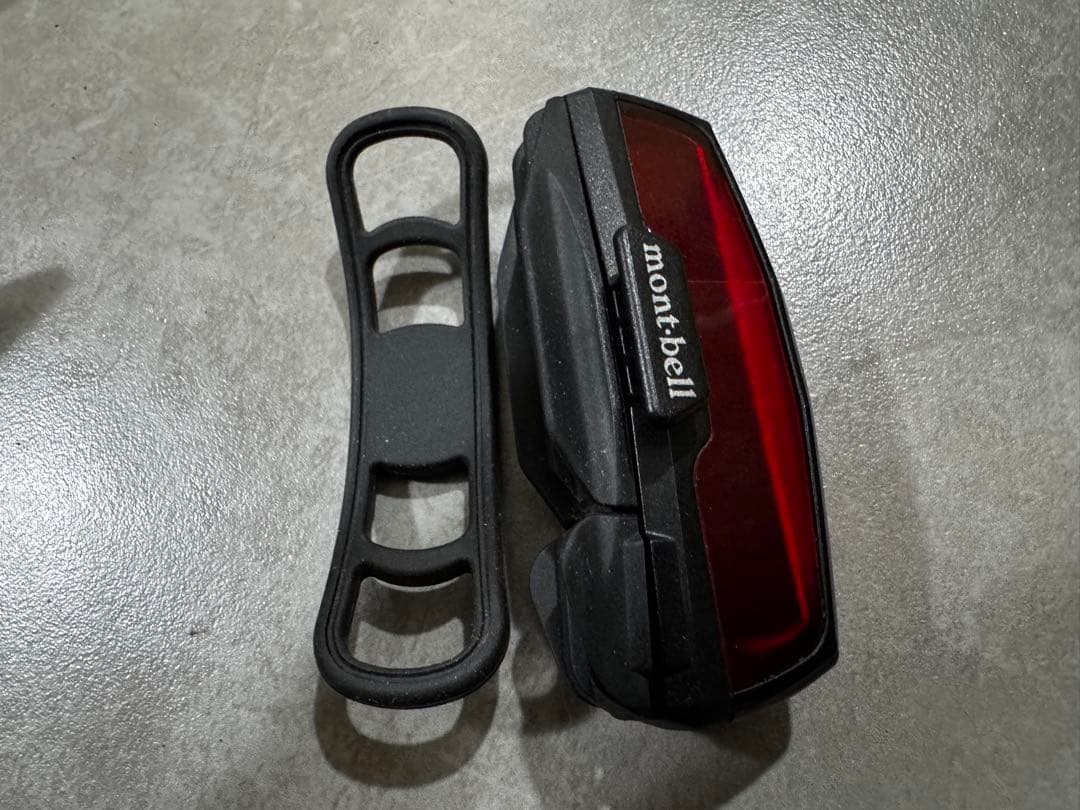 CATEYE VOL800 LEDライト montbell テールライト