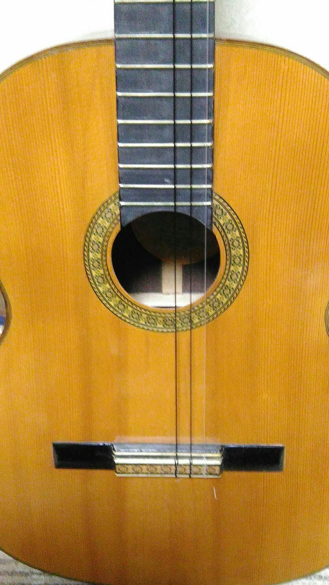 輸入手工クラシックギター　フェルナンデス（中古品）