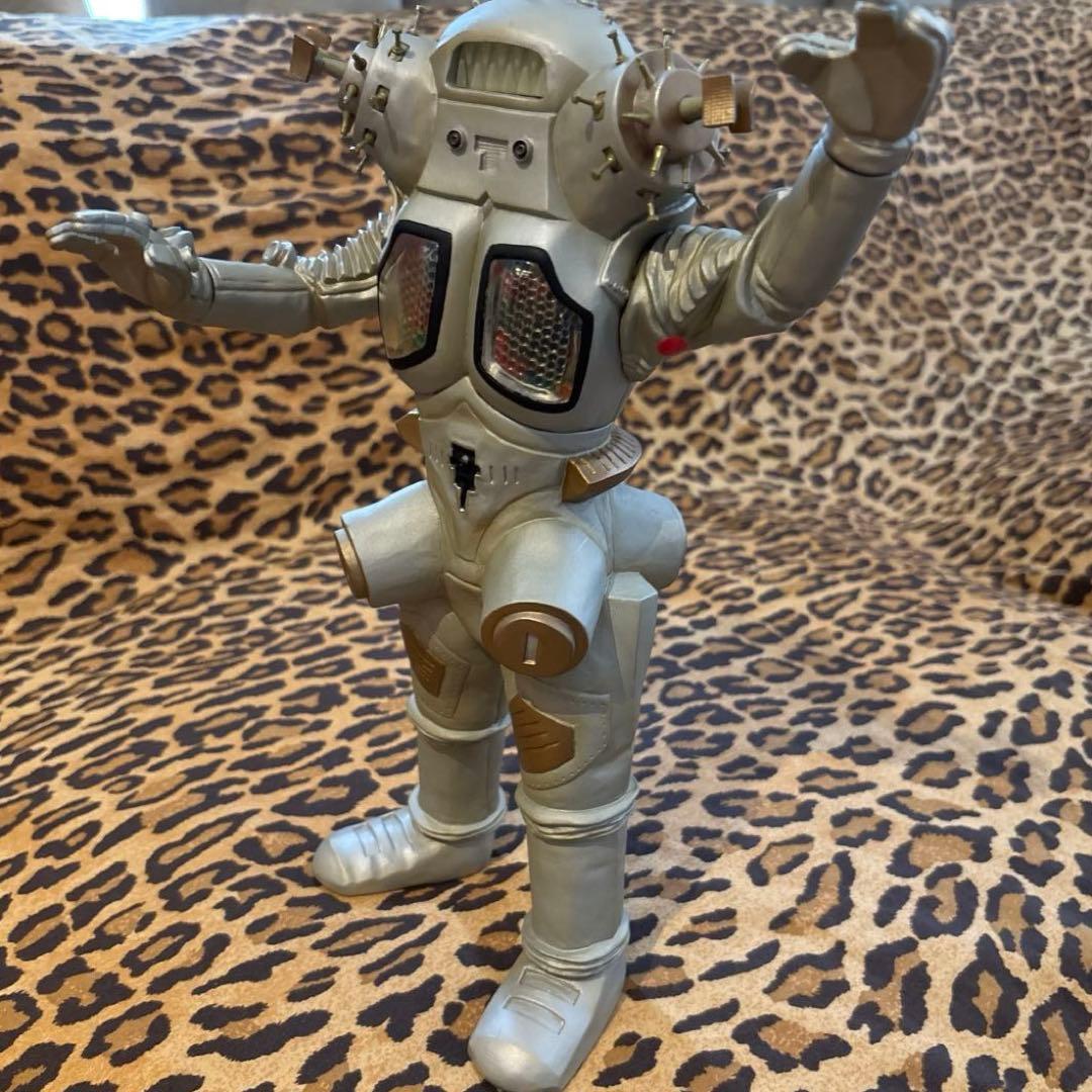 新品　予約2年待ち限定品！CCP 特撮シリーズ　宇宙ロボット　キングジョー