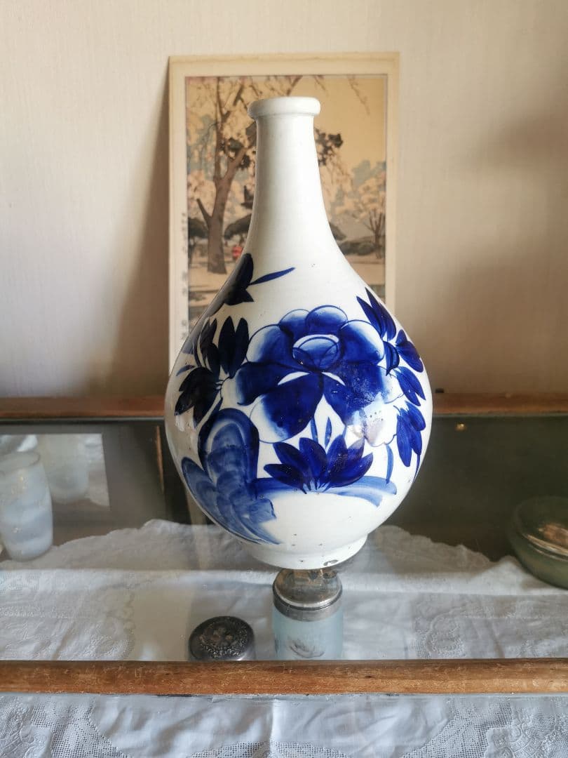 和骨董 古伊万里藍染付け 32㎝大特利 ニ升瓶 白磁 牡丹 菖蒲 蓮 蜉蝣 蟋蟀