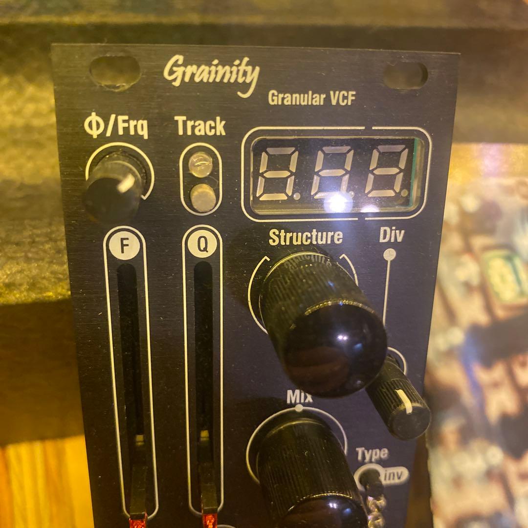 Klavis Grainity [モジュラーシンセ]