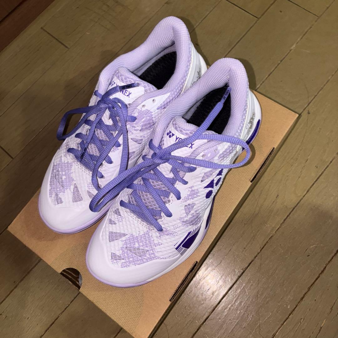 YONEX バドミントン　23.5cm パープル