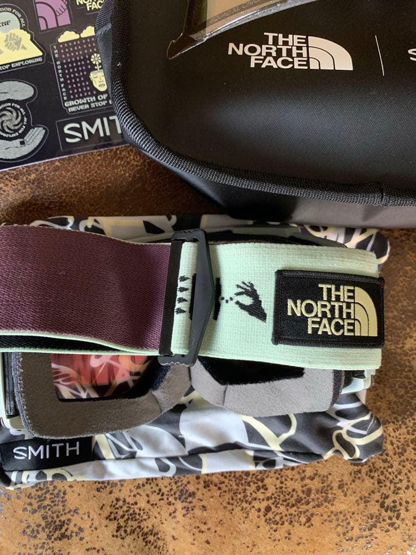 THE NORTH FACE × SMITH コラボゴーグルSQUAD XL