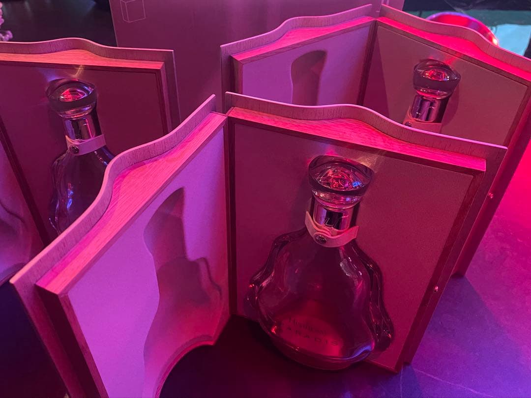 ヘネシー　パラディ（PARADIS)　空瓶と箱の2点セット 3本