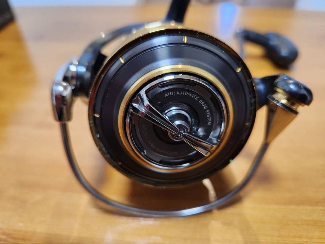 DAIWA EXIST スピニングリール