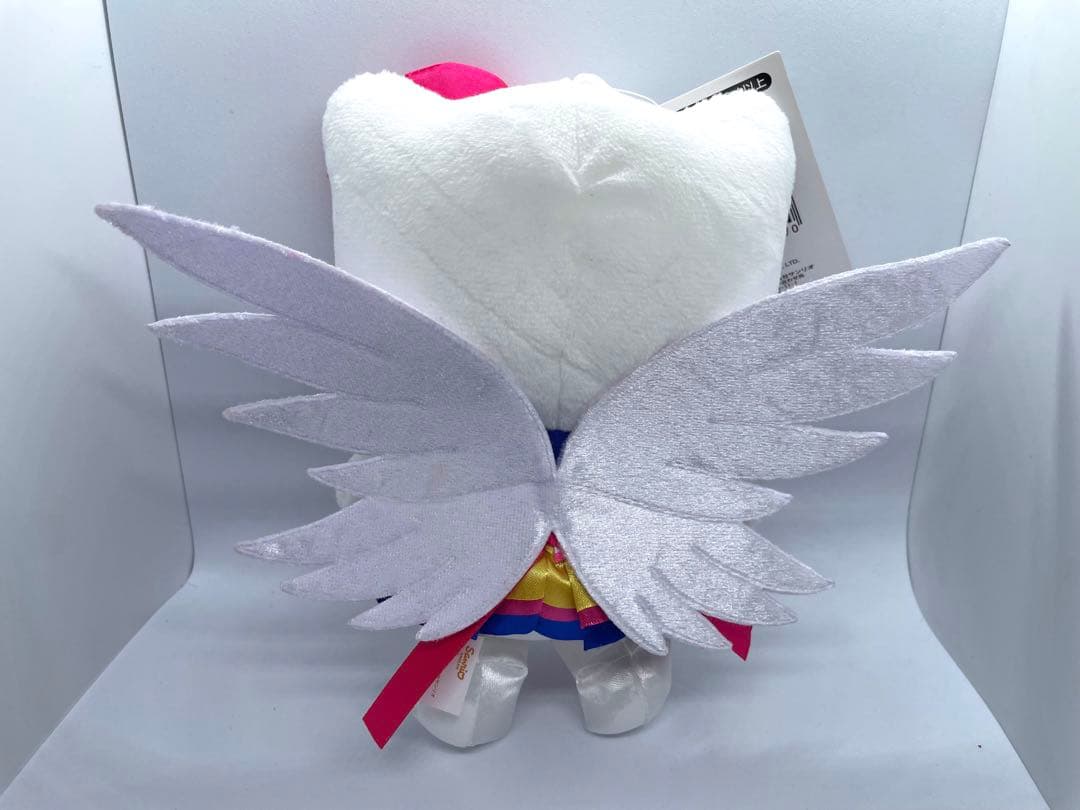 新品　サンリオ　キティ　セーラームーン　マスコット　キーホルダー　ぬいぐるみ