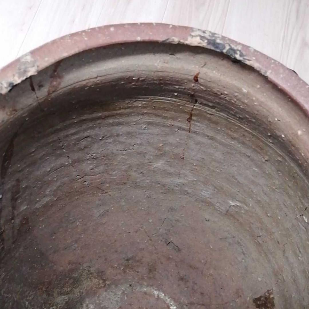 ㉛古信楽の壺　壺は景色　古信楽独特の土肌。　壺