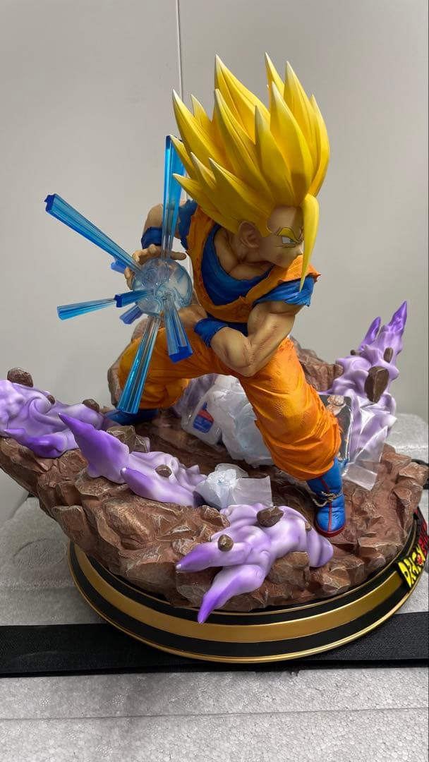 ドラゴンボール希少スタチュー1/4サイズ孫悟飯かめはめは映画シーン完全再現