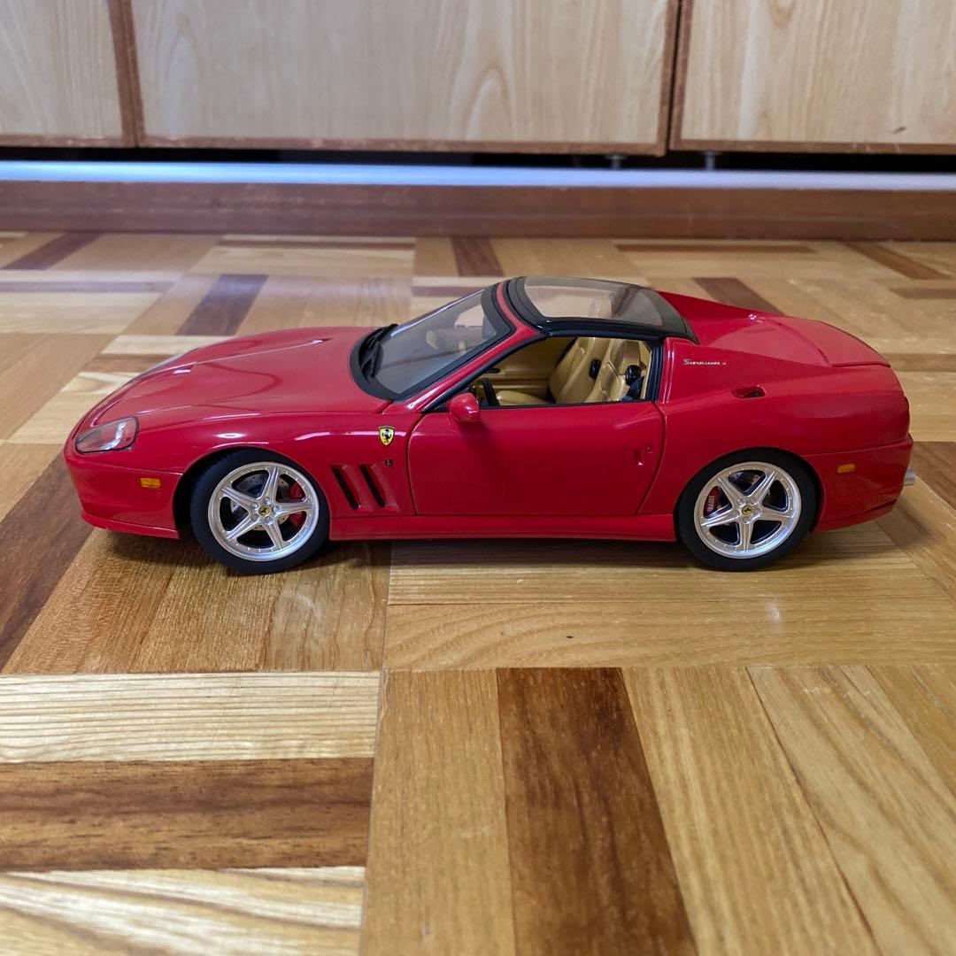 フェラーリ スーパーアメリカ 1/18