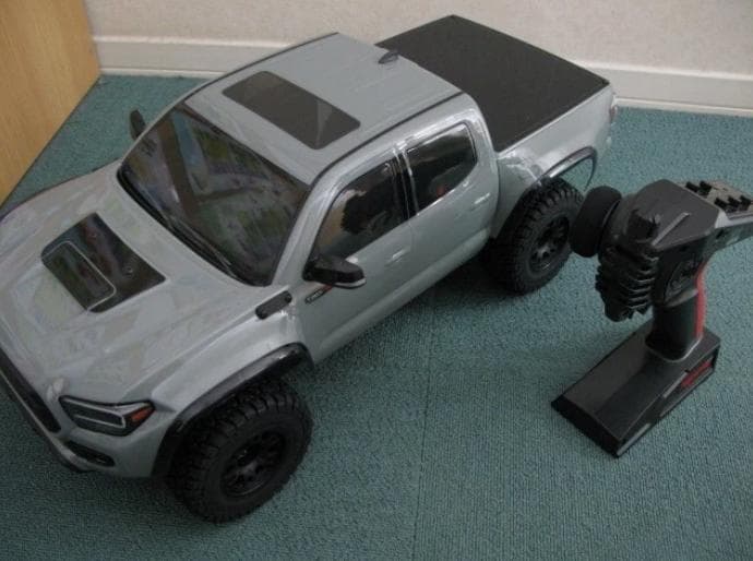 2021 TOYOTA TACOMA TRD PRO ラジコンカー