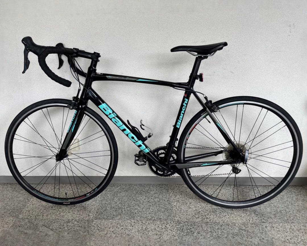 Bianchi Via Nirone 7 PRO SORA ロードバイク