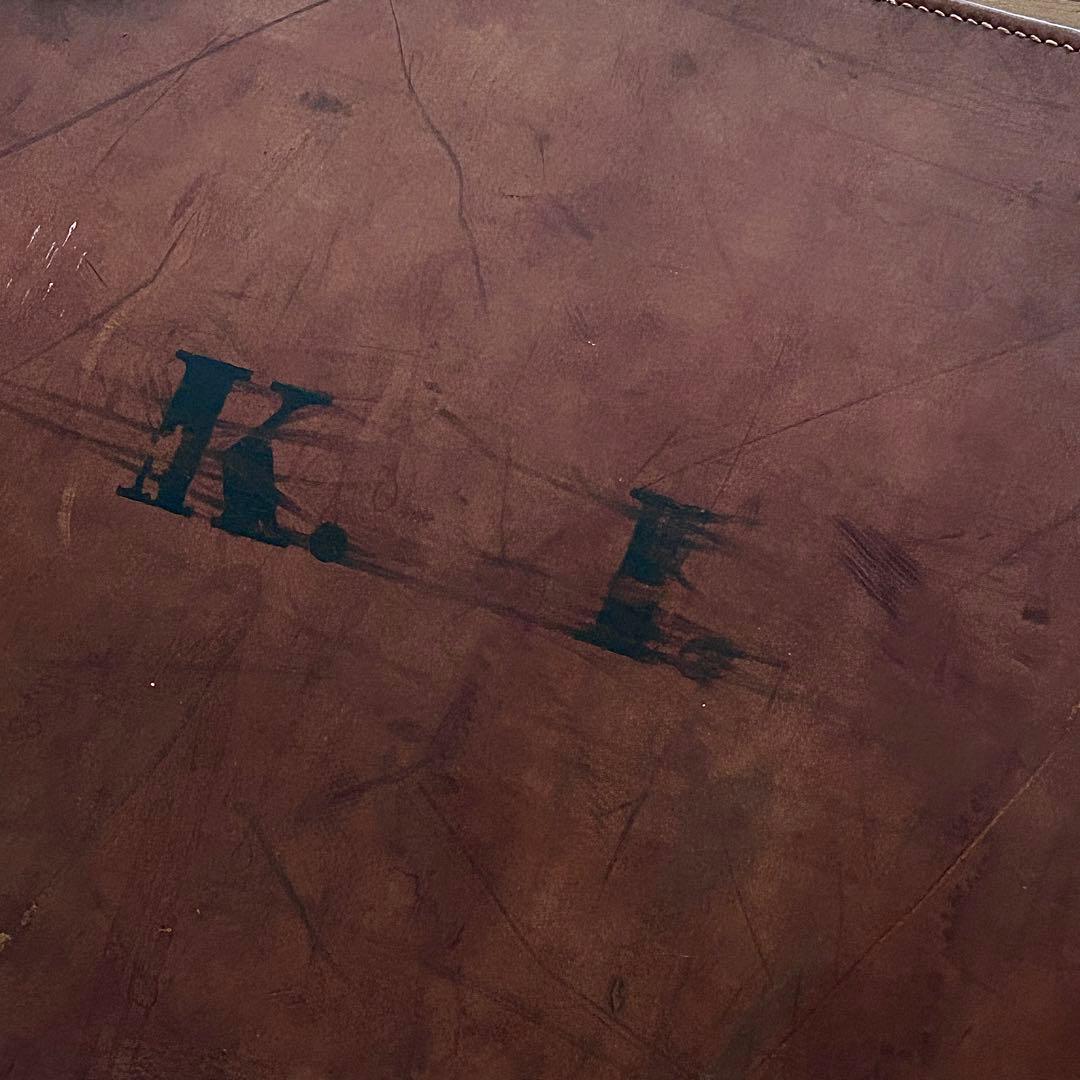 アンティーク革トランク　海軍中佐の大きなトランク　革製　重厚　ヴィンテージ