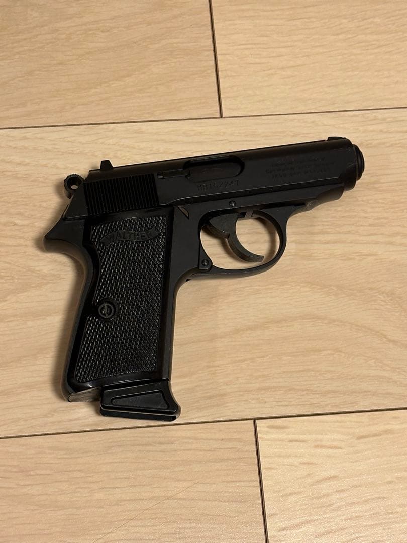 マルゼン ワルサー ニュー PPK/S ブラックモデル 18歳以上 ガス