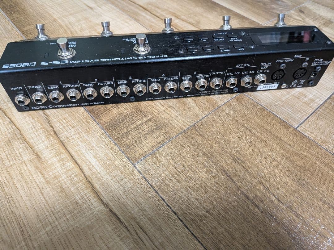 BOSS ( ボス )ES-5 ループスイッチャー