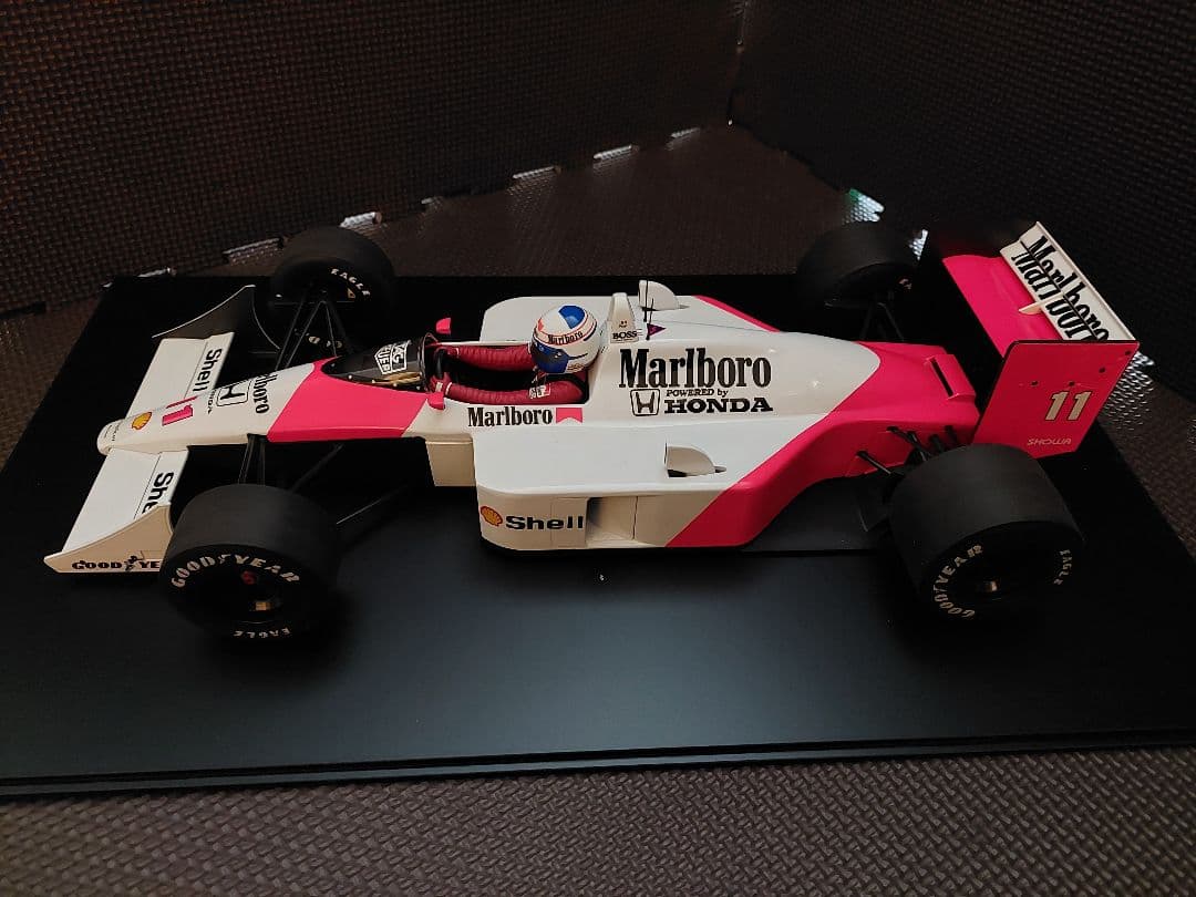 1/12 PMA マクラーレンMP4/4 A.プロスト マルボロ仕様