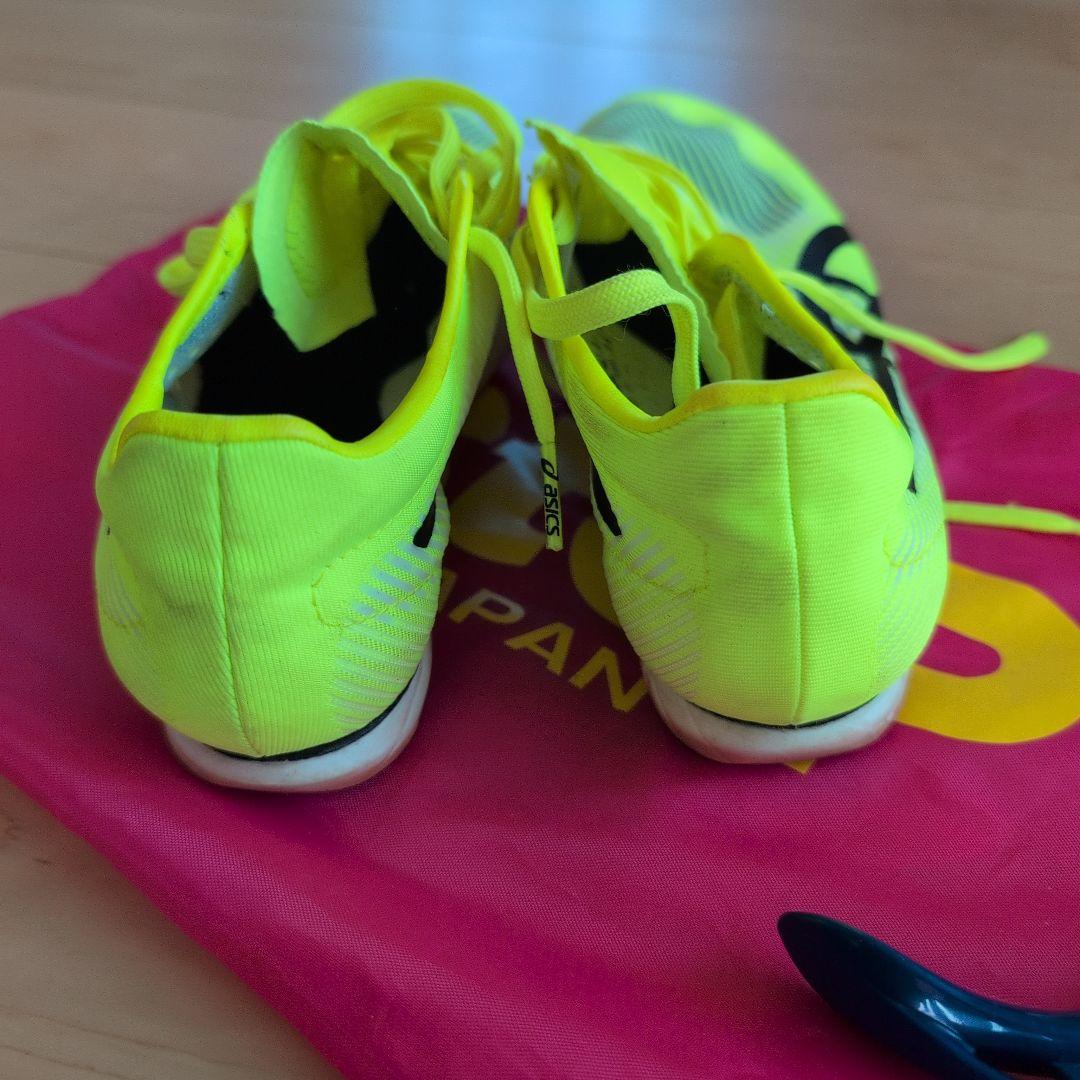 【美品】asics COSMORACER MD イエロー　レディース