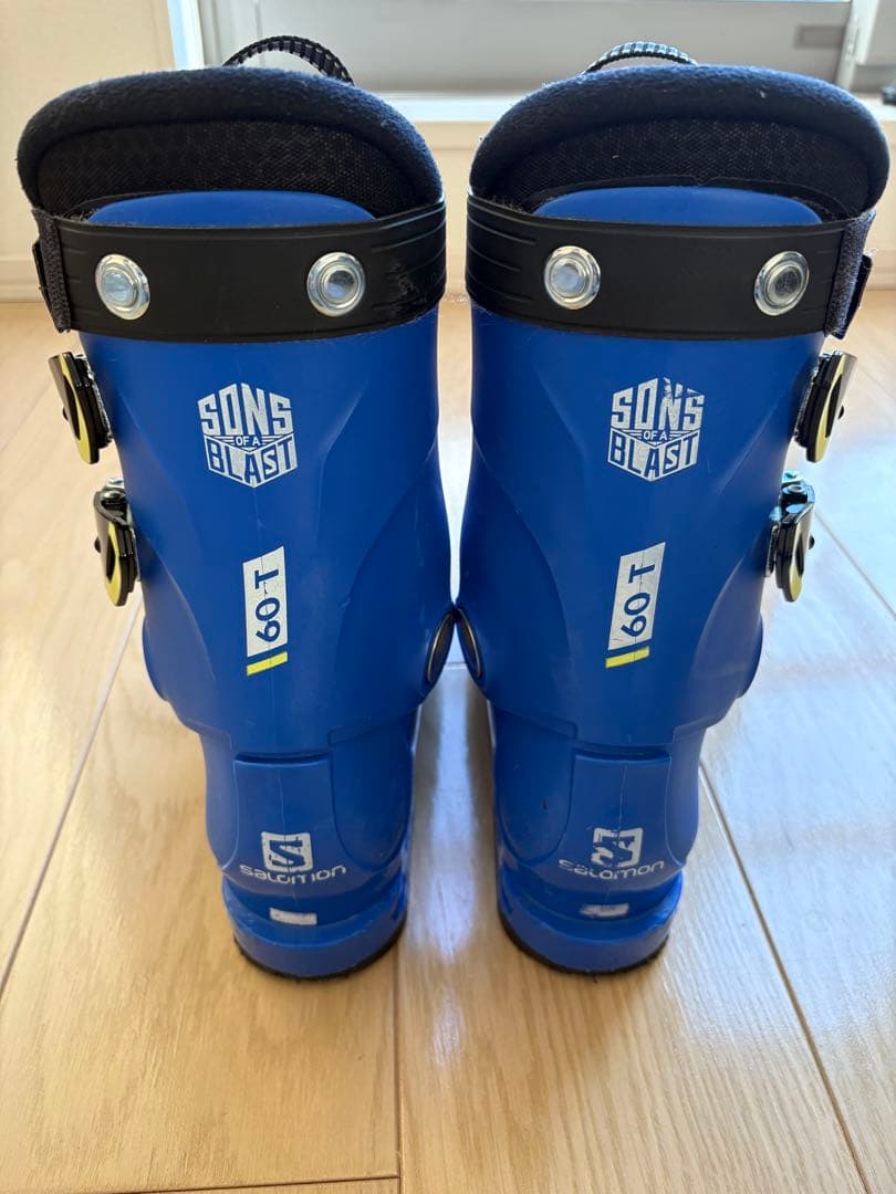 ★一時値下げ★Salomon 子ども用スキーブーツ青24/24.5㌢（285㍉）