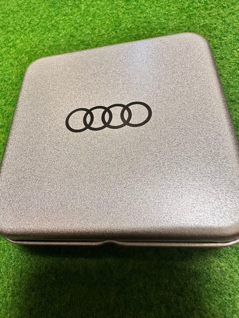 アウディマーカーセット ゴルフマーカー ゴルフタオル トートバック 缶入りティー