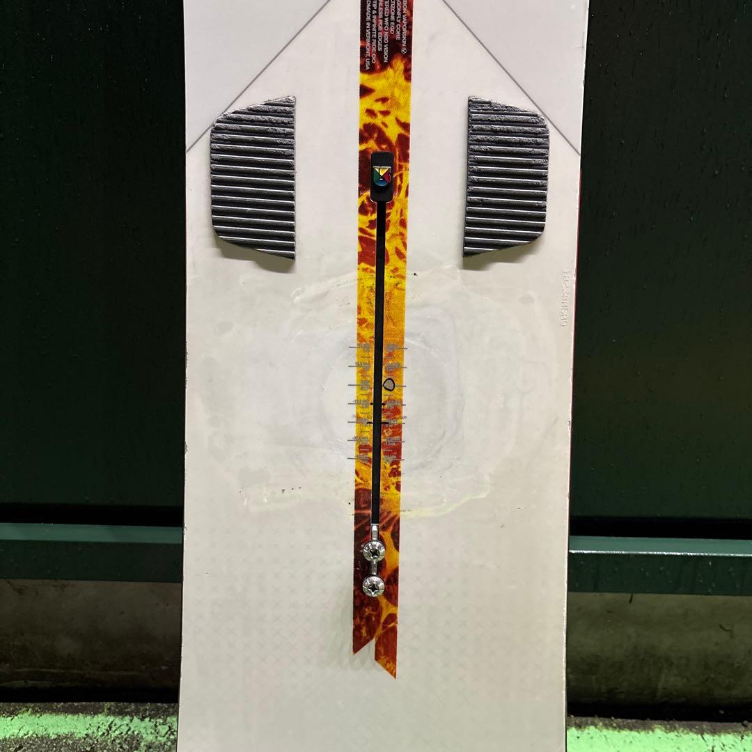 バートン　CSTM X スノーボード板　2010