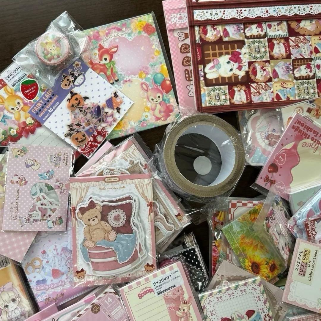 紙モノ大量●可愛いメモやダイカットカードOPPテープ紙モノ文具、新品未使用品多数