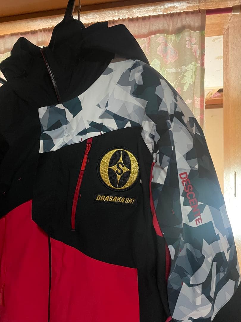 ヒロ!! オガサカスキーウェア(DESCENTE製) 上下セット