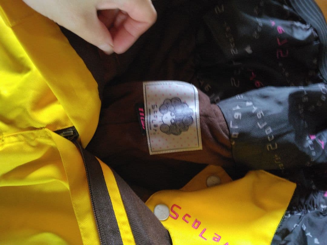 スカラー　スノーウェア－　上下セット　バラ売りしません