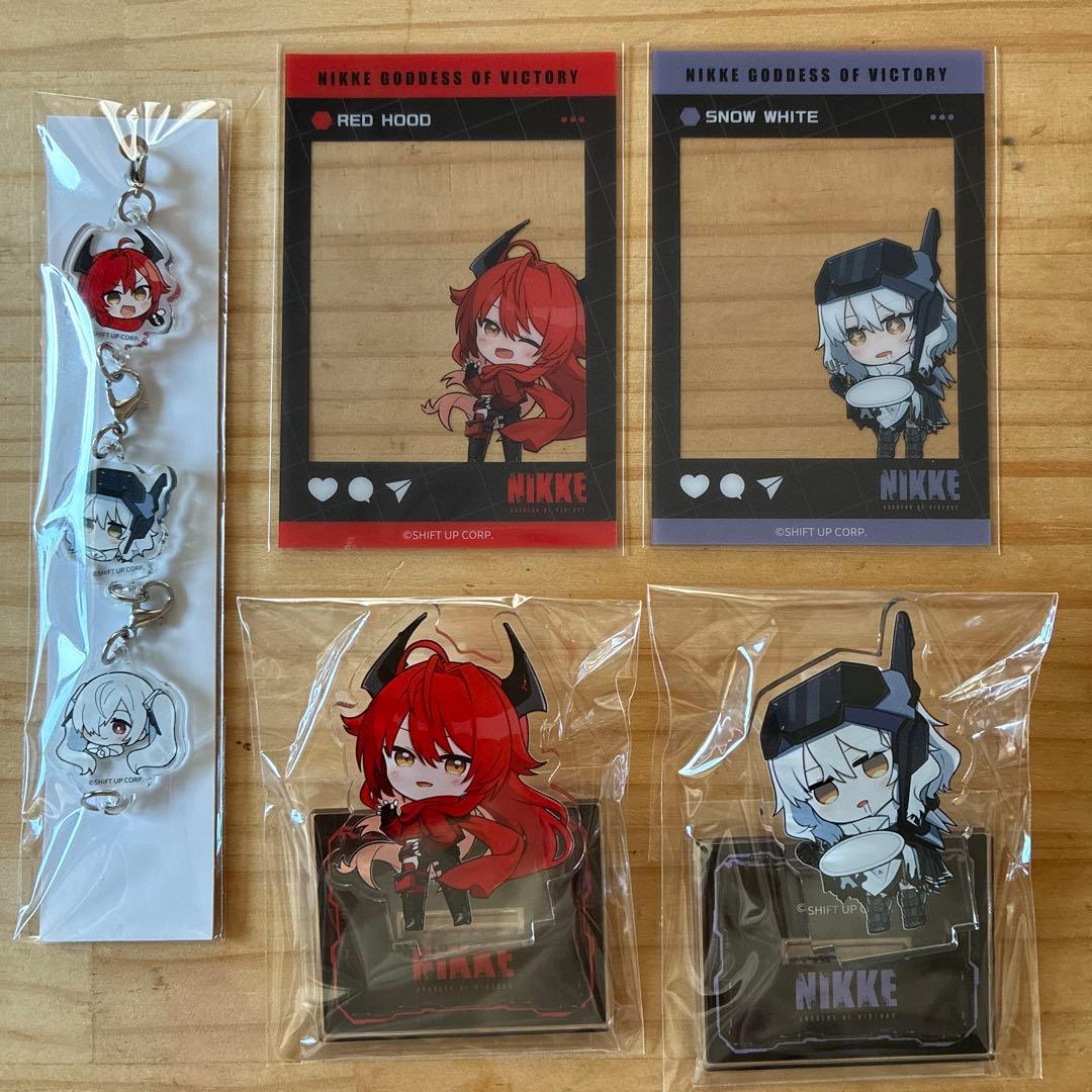 新品未開封 ★ ファミ通 勝利の女神:NIKKE 3周年特集号 全特典グッズ付