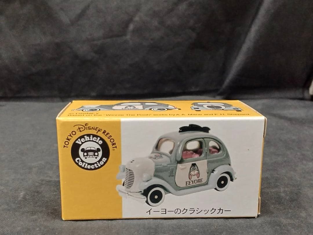 トミカ　ディズニーリゾート イーヨーのクラシックカー