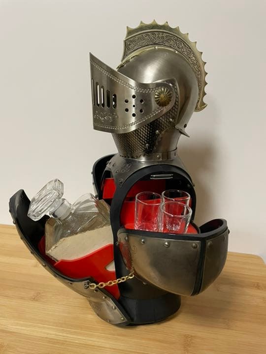 ニッカ　ウイスキー　西洋　甲冑