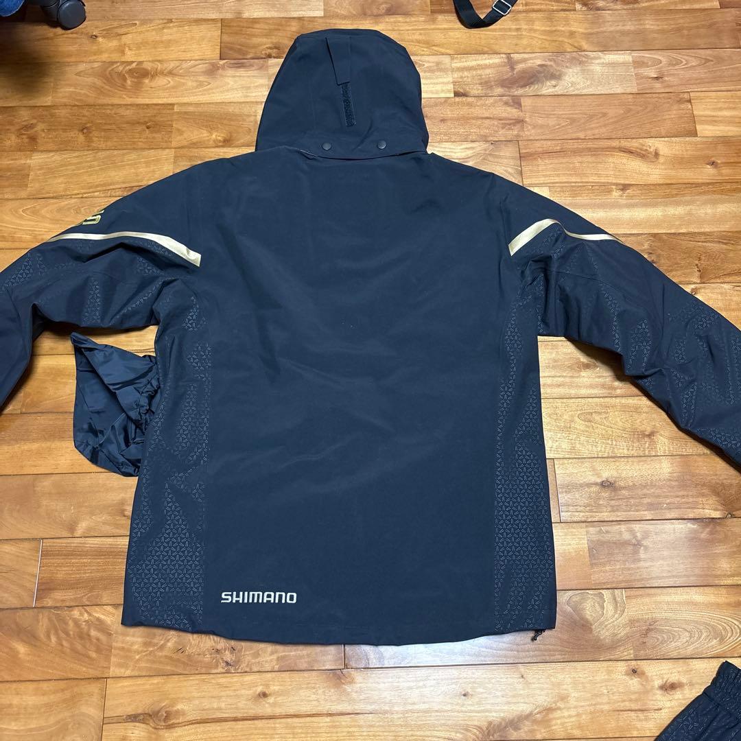 シマノ　新品　ネクサス ゴアテックス レインスーツ[RA-101X] サイズM