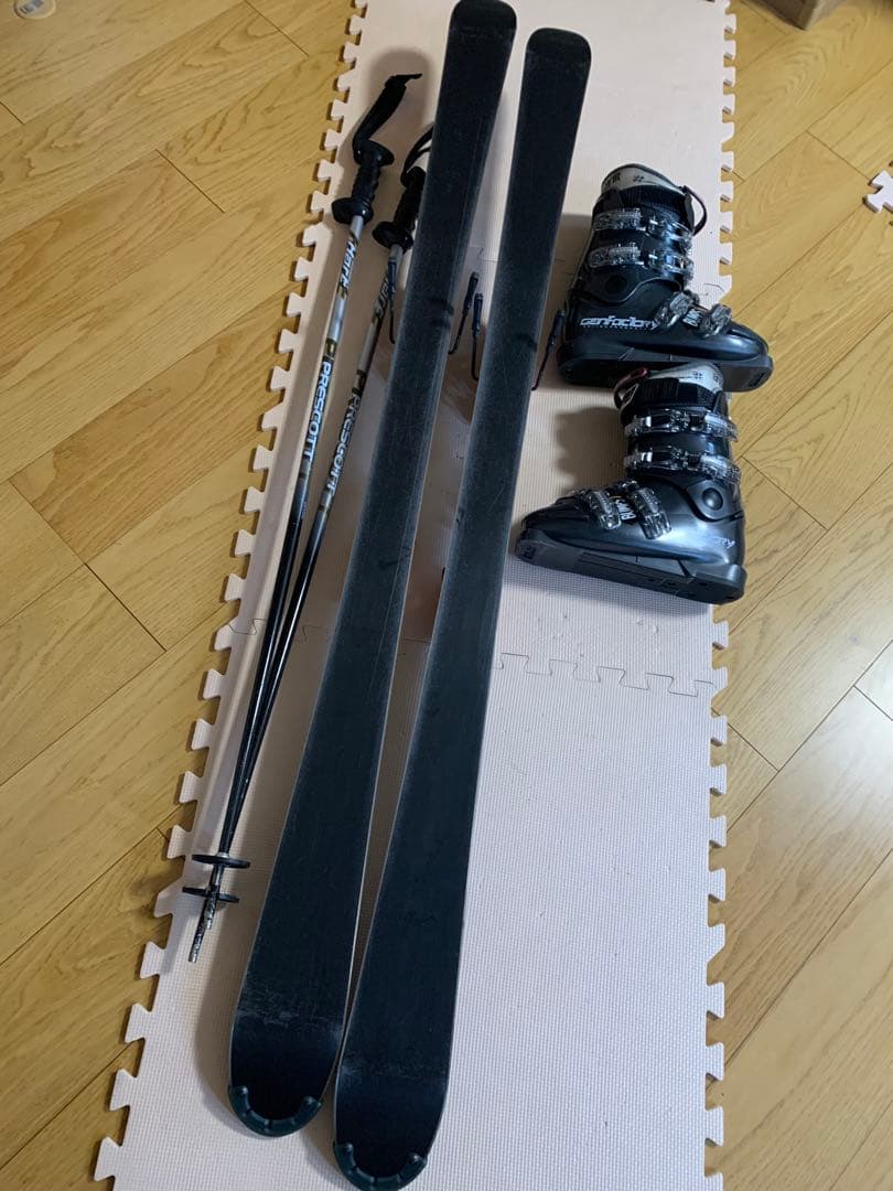 elanスキー3点セット148センチ ブーツGENFACTORY24〜24.5