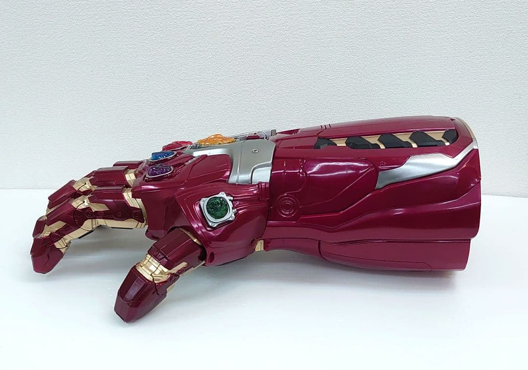 マーベルレジェンズ アベンジャーズ エンドゲーム ガントレット フィギュア