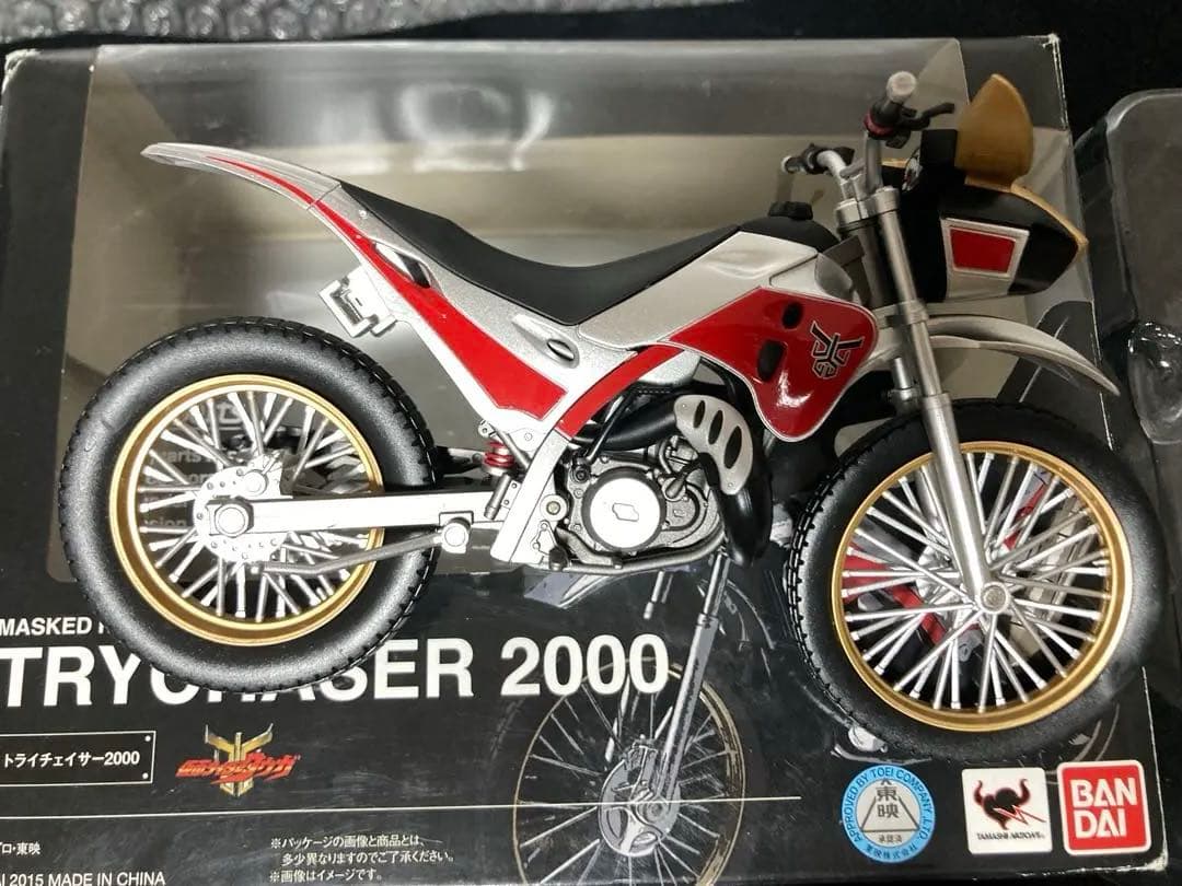 現状品S.H.Figuart ビートチェイサー2000 トライチェイサー2000