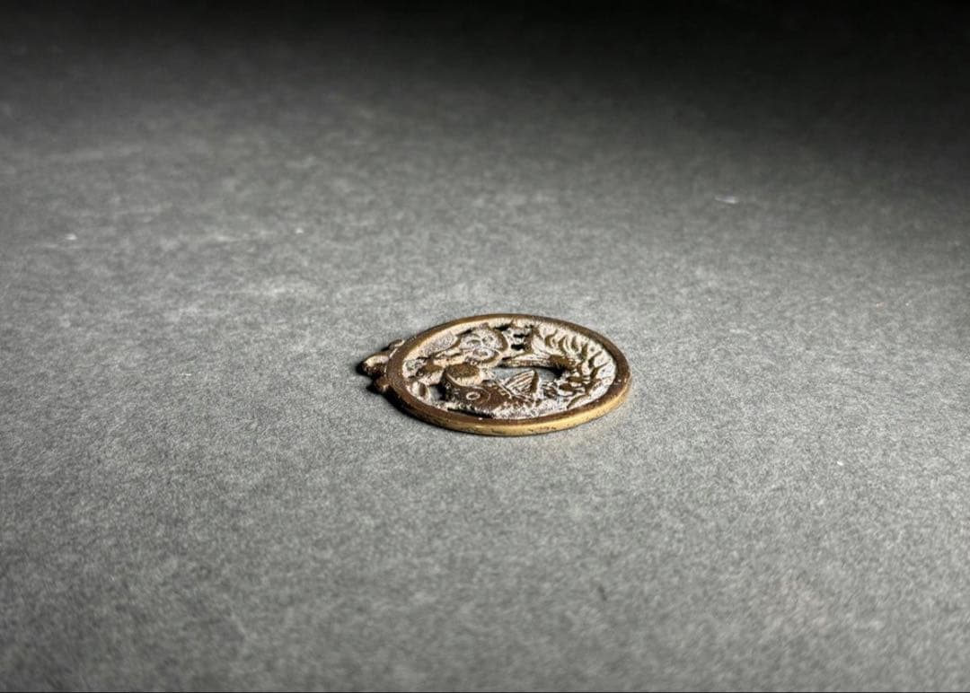 古銭　絵銭　2枚セット　鯉の絵　美品