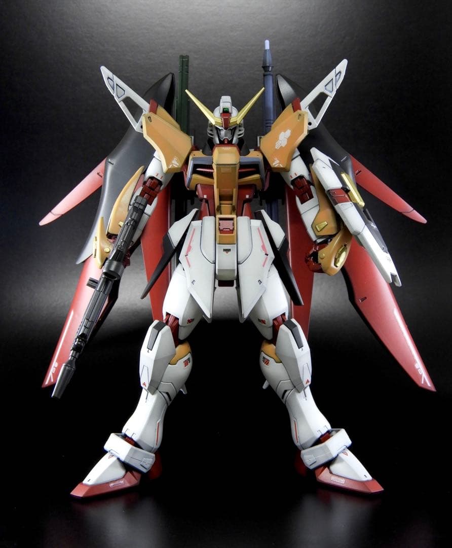 モ*コ様 HGCE デスティニーガンダム (ハイネ専用機) / ガンプラ 完成品