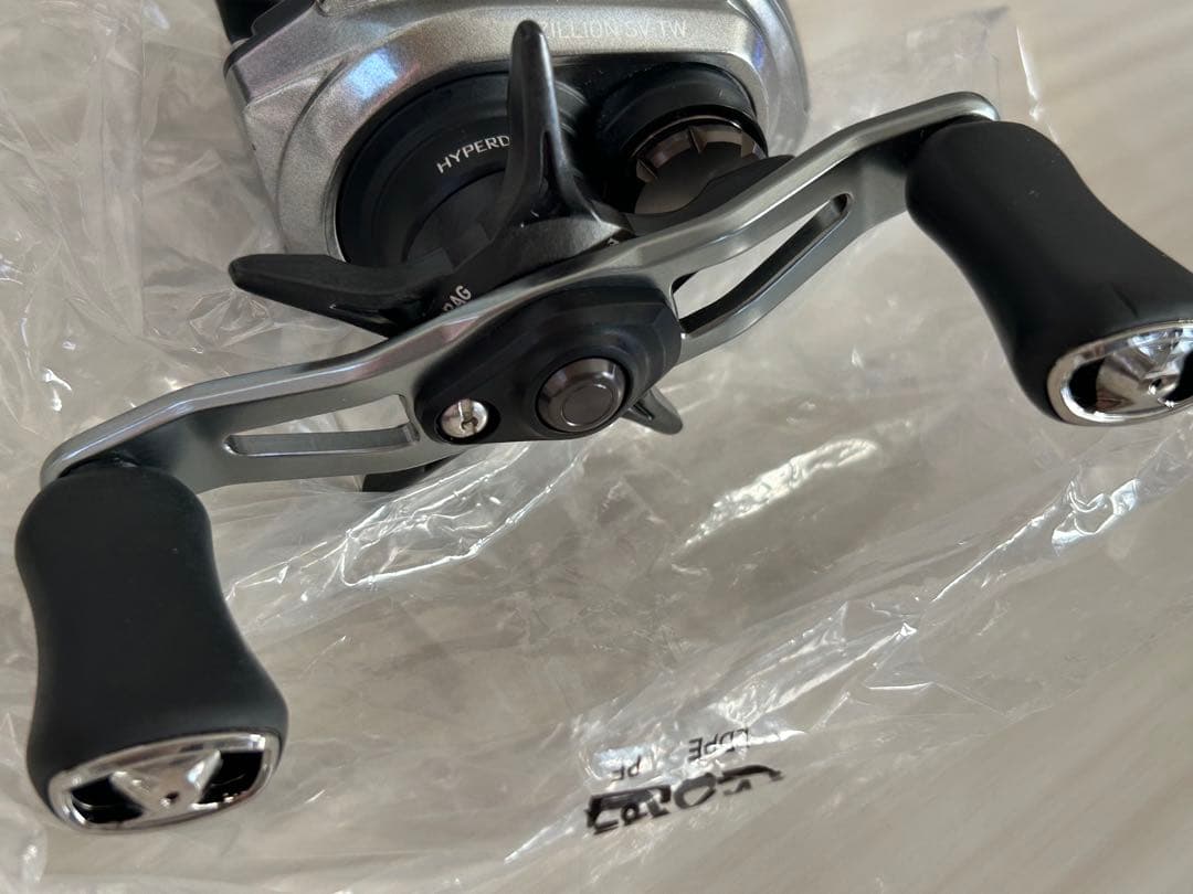 Daiwaダイワ/ジリオンSVTW1000HL