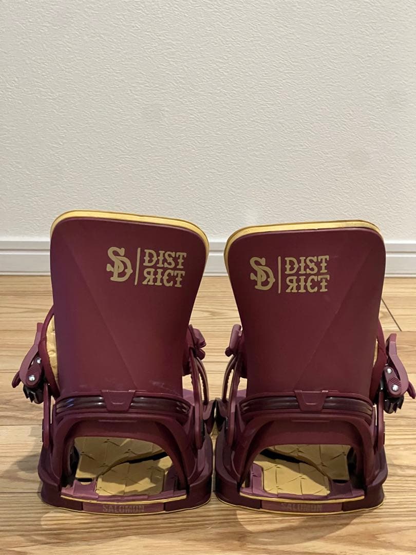 送込 salomon district サイズM