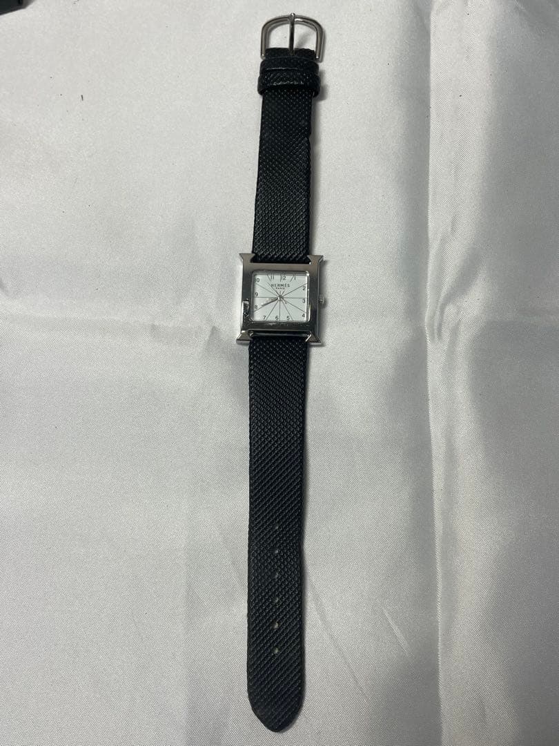 HERMES スクエア型クォーツ腕時計　ノベルティ