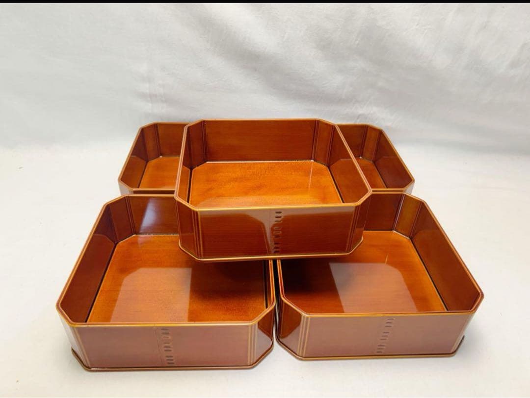 ほぼ未使用 懐石道具 飛騨春慶塗 大徳寺 縁高重箱 五客揃 刻印有 紙箱