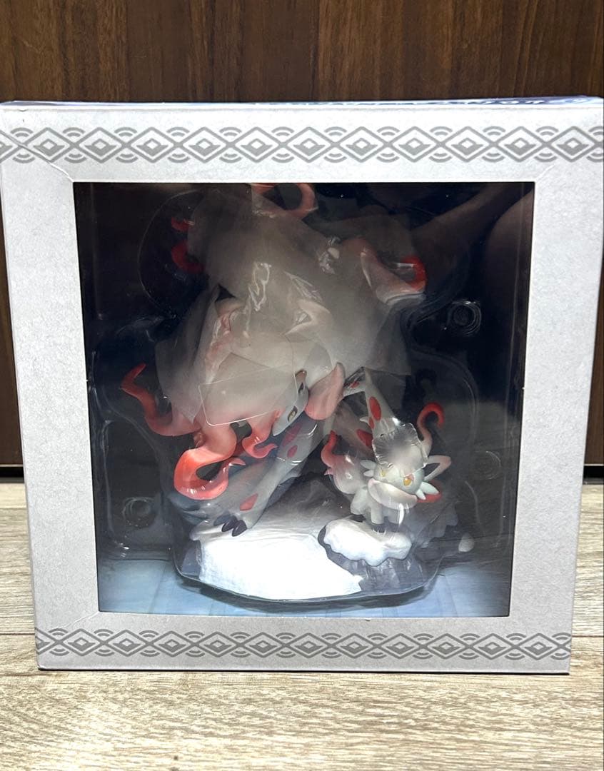 ポケモンセンター フィギュア ヒスイゾロア＆ヒスイゾロアーク コトブキヤ