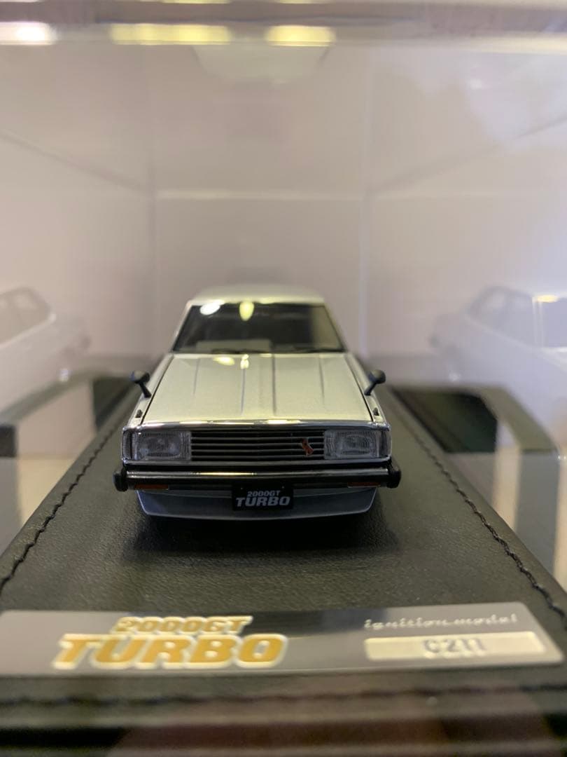 イグニッションモデル　1/43 スカイライン GT-EL (C211) シルバー