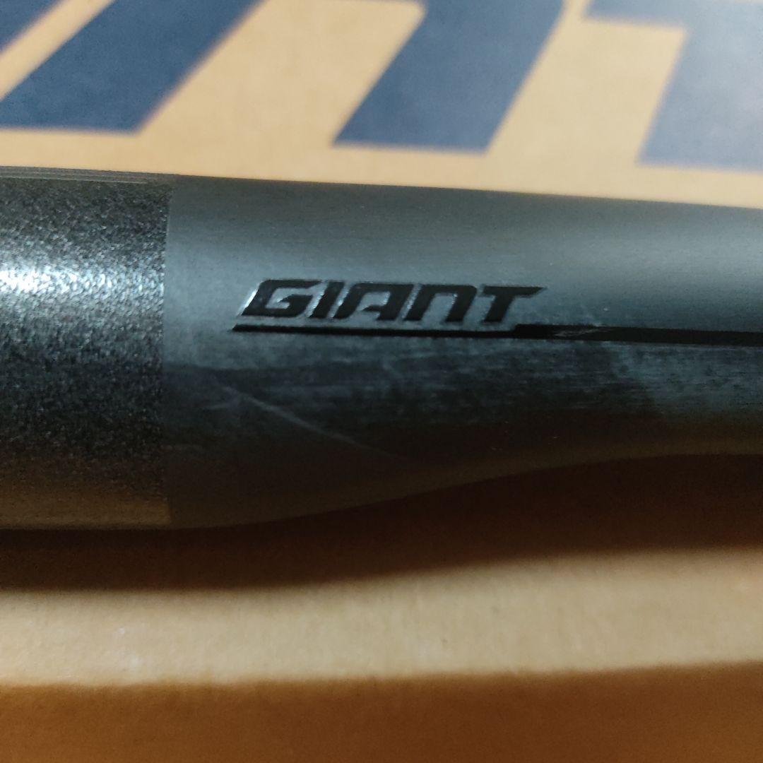 ジャイアント　カーボンドロップハンドル　Contact SLR 　未使用品