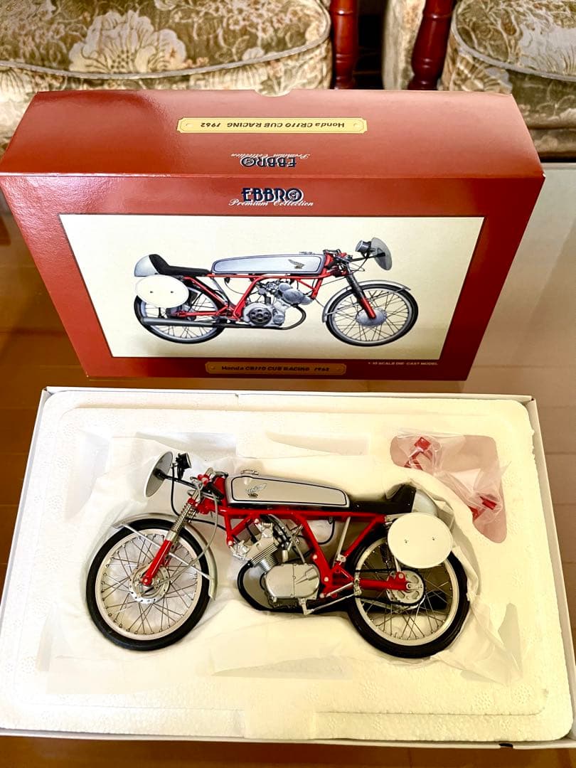 価格変更 1/10 エブロ ホンダCR110 CUB Racing絶版 未展示品