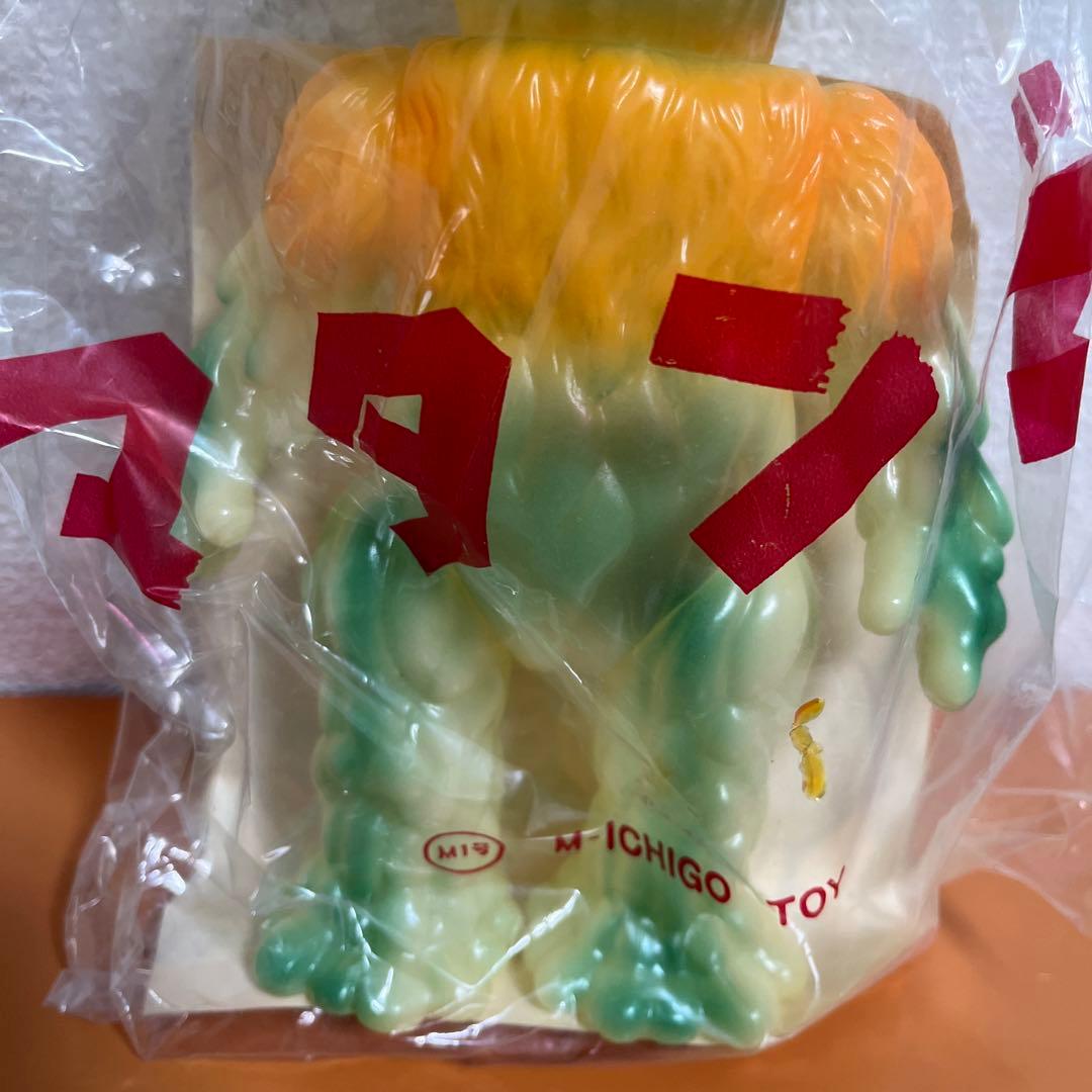 ⚠️レア　マタンゴ　M1号　人気商品　新品未使用品　蛍光