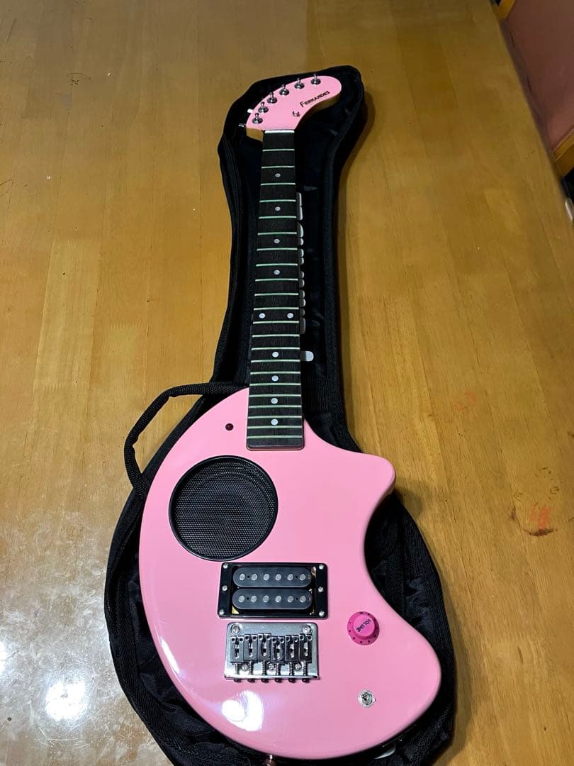Fernandes エレキギター ピンク ケース付き
