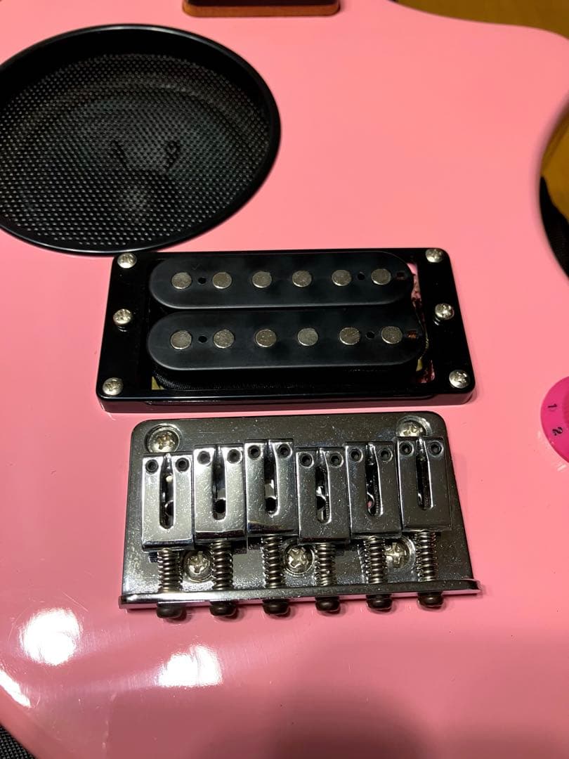 Fernandes エレキギター ピンク ケース付き