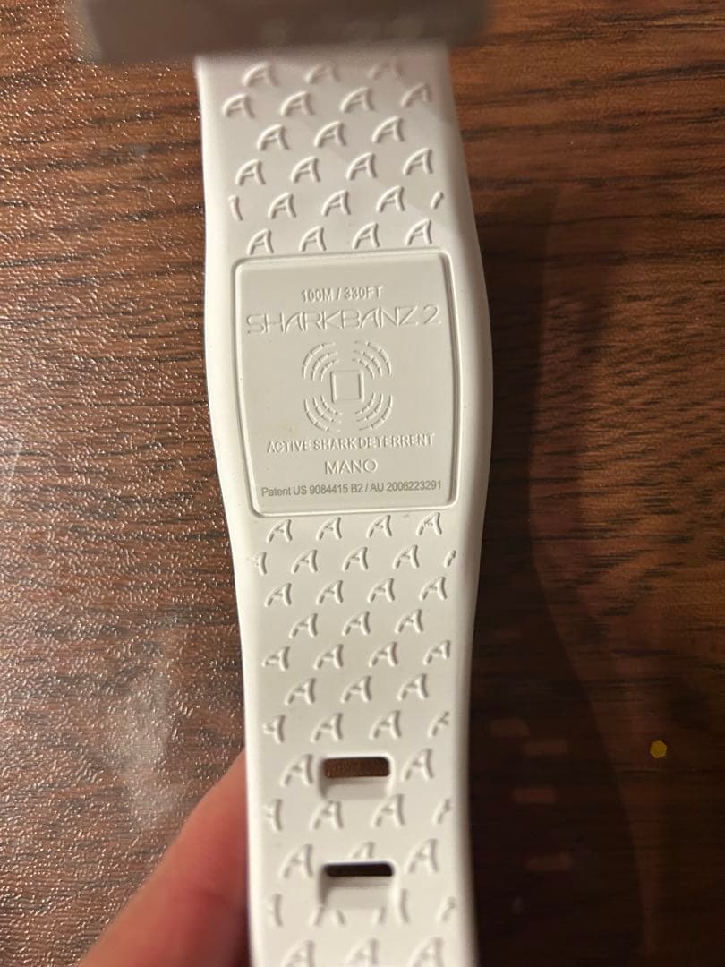 SHARKBANZ2 (White-Black)サメ避けバンド　磁気テクノロジー