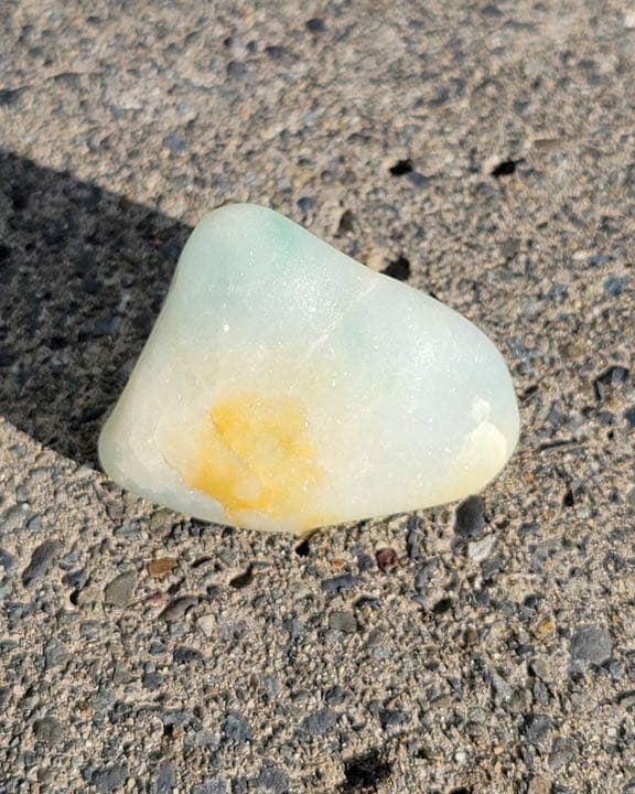 海石　糸魚川　翡翠　市振　アイスジェイド　コバルト　青　グリーン