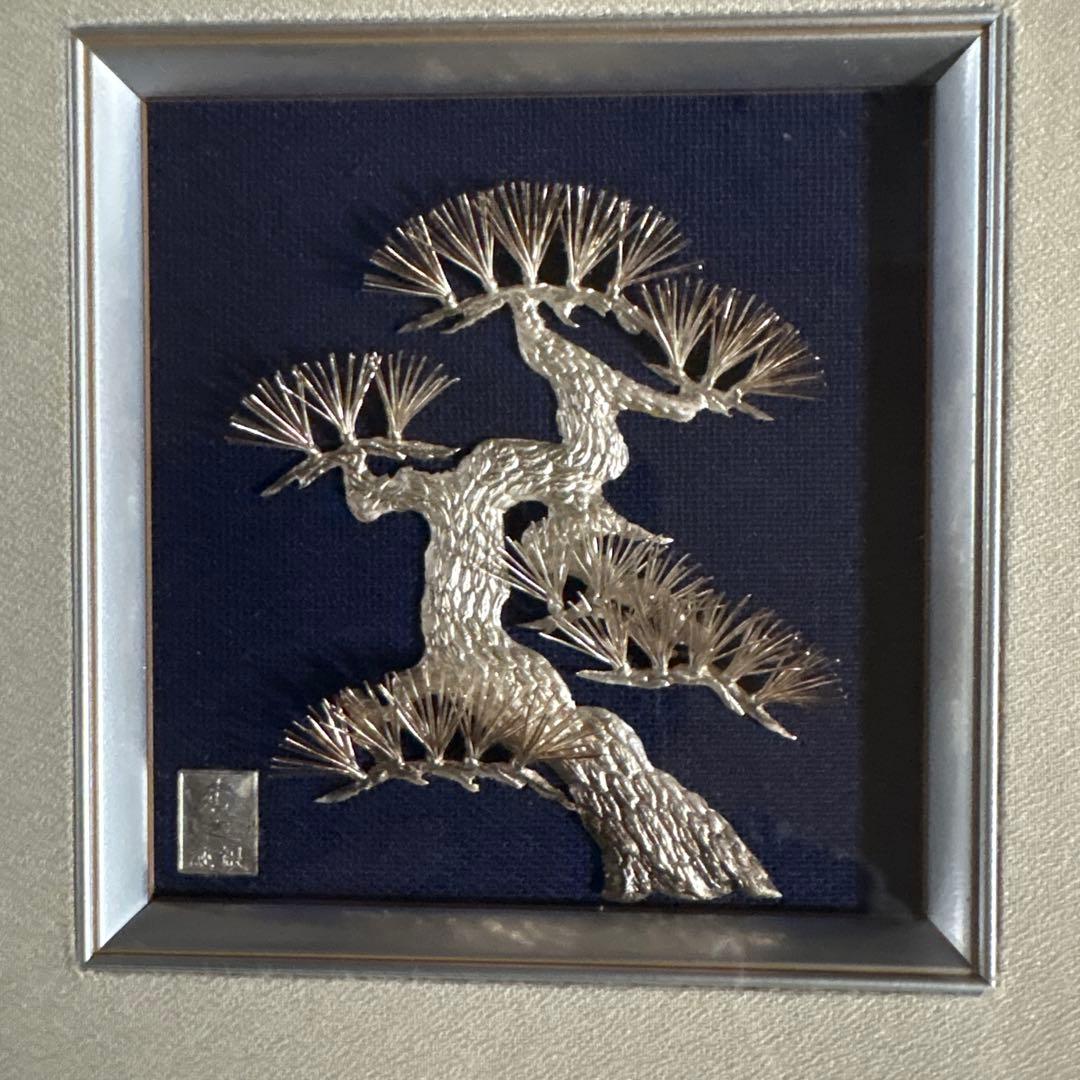 純銀製工芸 松の木のアート作品