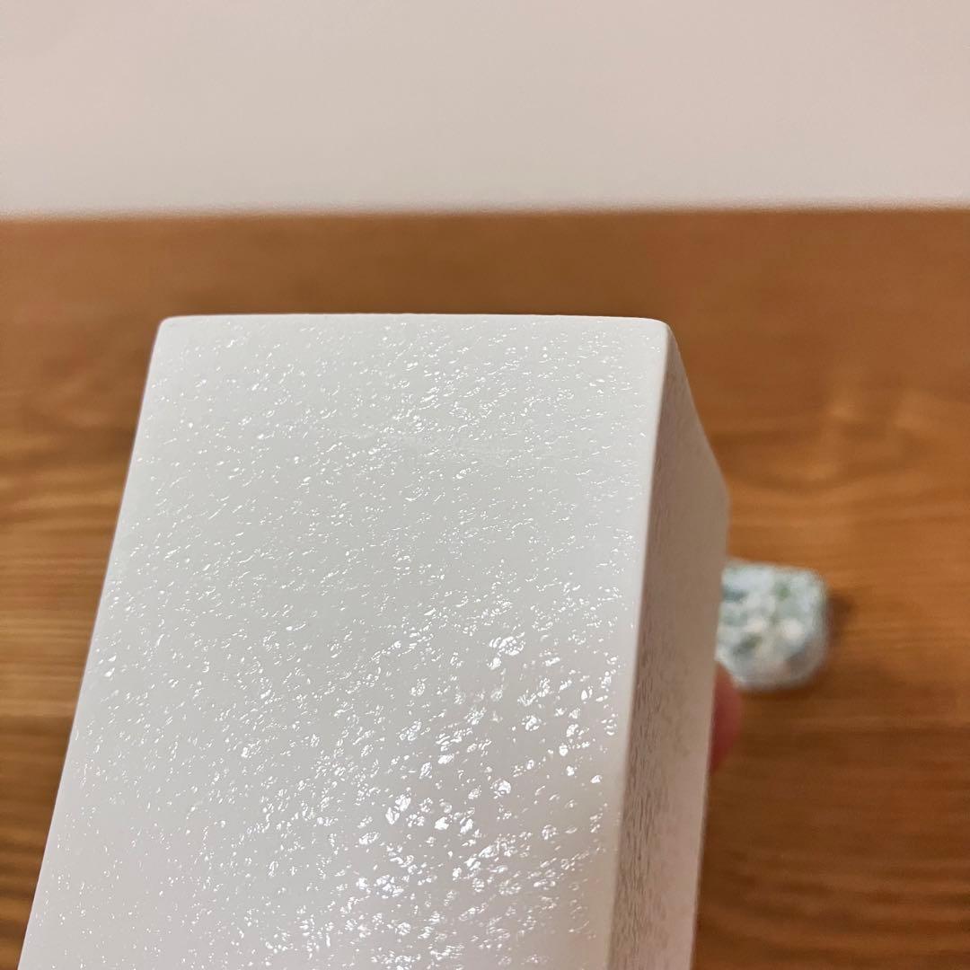 長江重和さん　白磁練上香炉　香炉　「香るかたち」